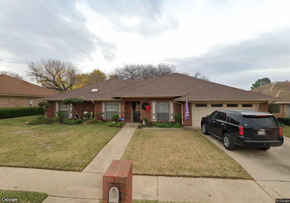 304 Stanford Ct, Bedford, TX 76021 - photo 1
