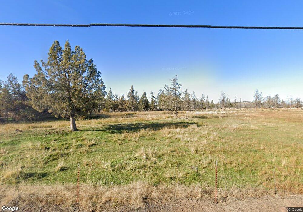 5005 NE 5th St, Redmond, OR 97756 - photo 1