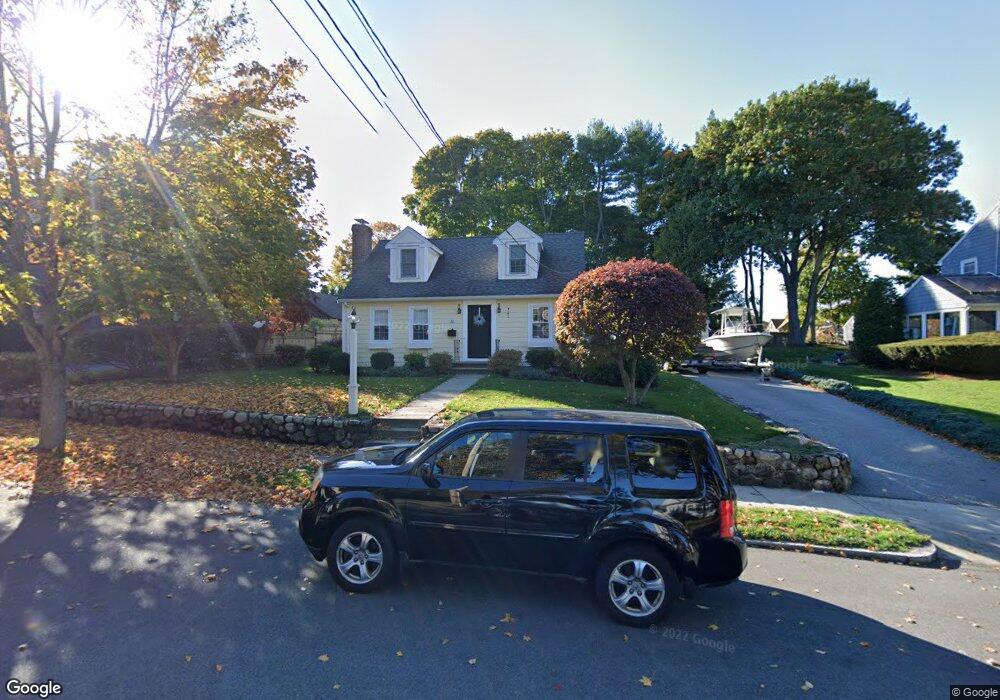 32 Keene St, Stoneham, MA 02180 - photo 1