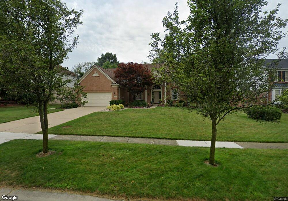 4634 Northridge Dr, West Bloomfield, MI 48323 - photo 1