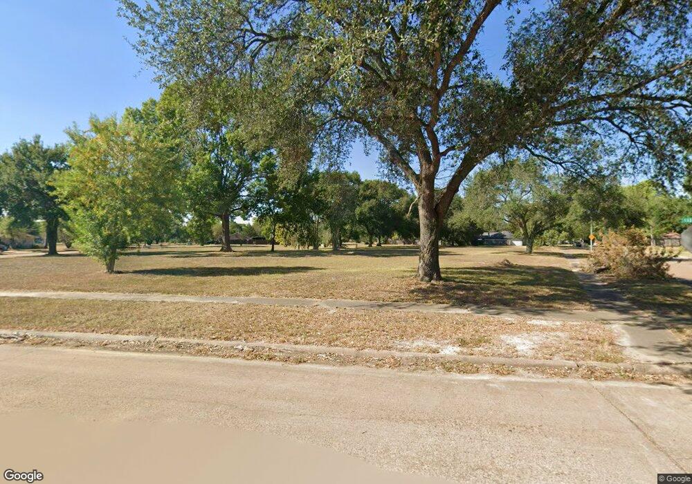 7934 Shady Grove Ln, Houston, TX 77040 - photo 1