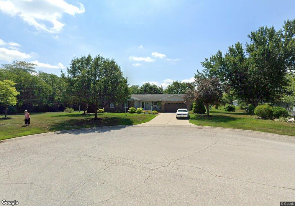 1432 Brookhaven Dr, Bluffton, IN 46714 - photo 1