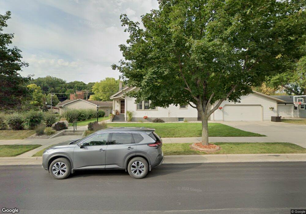 1522 S Washington St, New Ulm, MN 56073 - photo 1