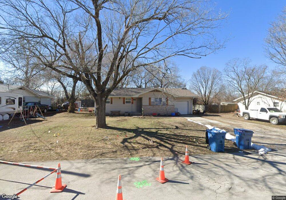 228 Hillcrest St, Carl Junction, MO 64834 - photo 1