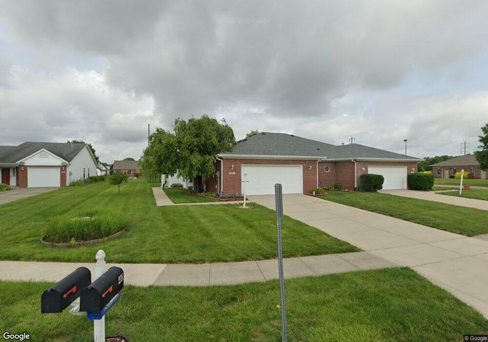 40 Reagan Cir, Franklin, IN 46131 - photo 1