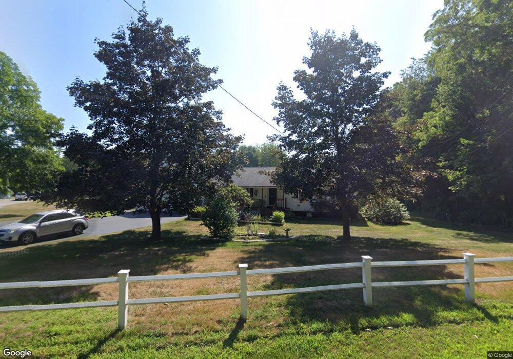 83 N Main St, Newton, NH 03858 - photo 1