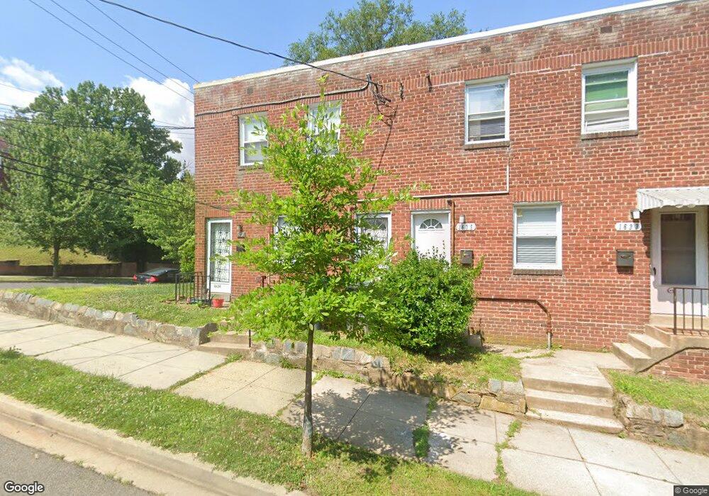 1637 28th Place SE unit 1639, Washington, DC 20020 - photo 1