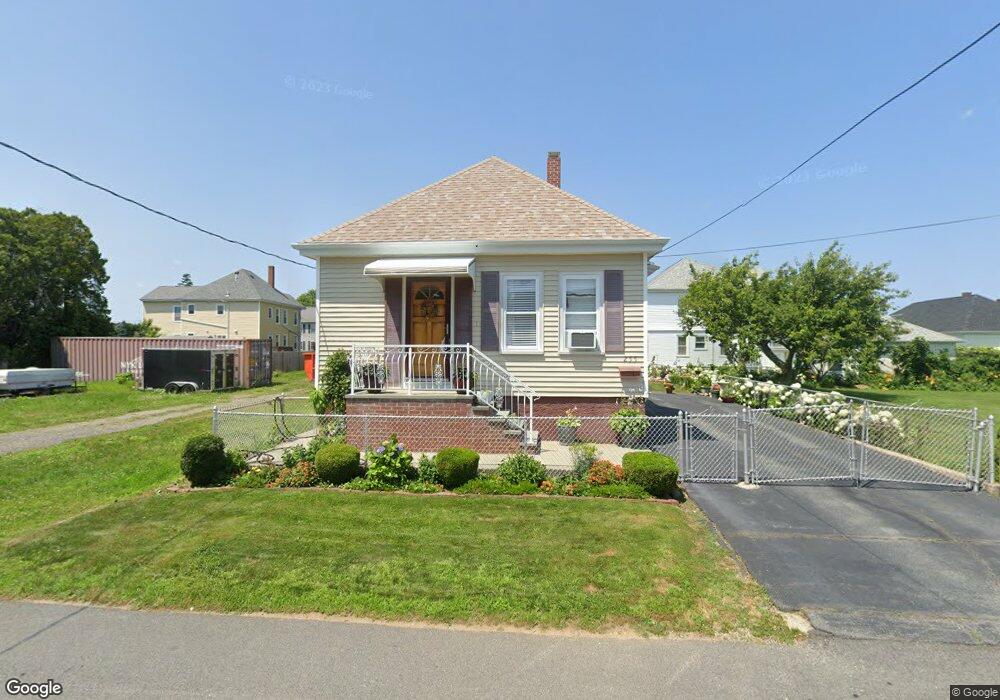 255 Matthew St, North Dartmouth, MA 02747 - photo 1