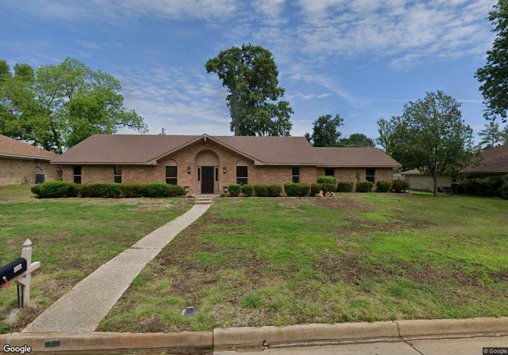 1012 Kingspark Dr, Tyler, TX 75703 - photo 1