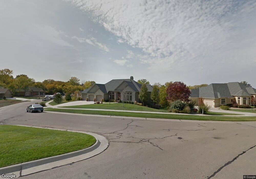 5906 SW 43rd Ct, Topeka, KS 66610 - photo 1