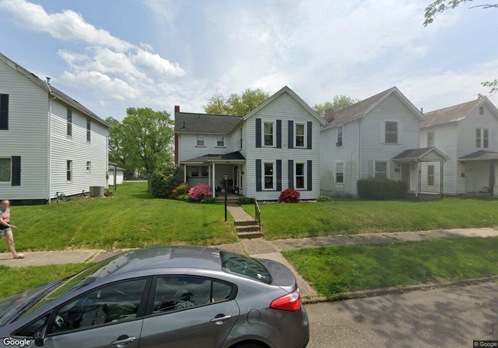 924 S Lawn Ave, Coshocton, OH 43812 - photo 1