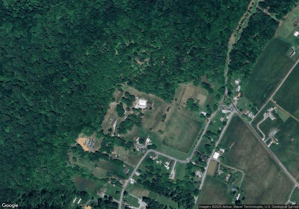 2406 Dargan Rd, Sharpsburg, MD 21782 - photo 1