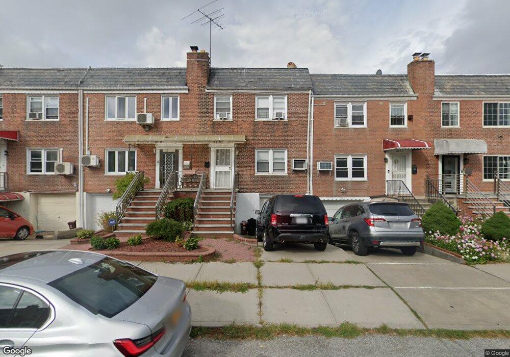 69-06 198th St, Fresh Meadows, NY 11365 - photo 1