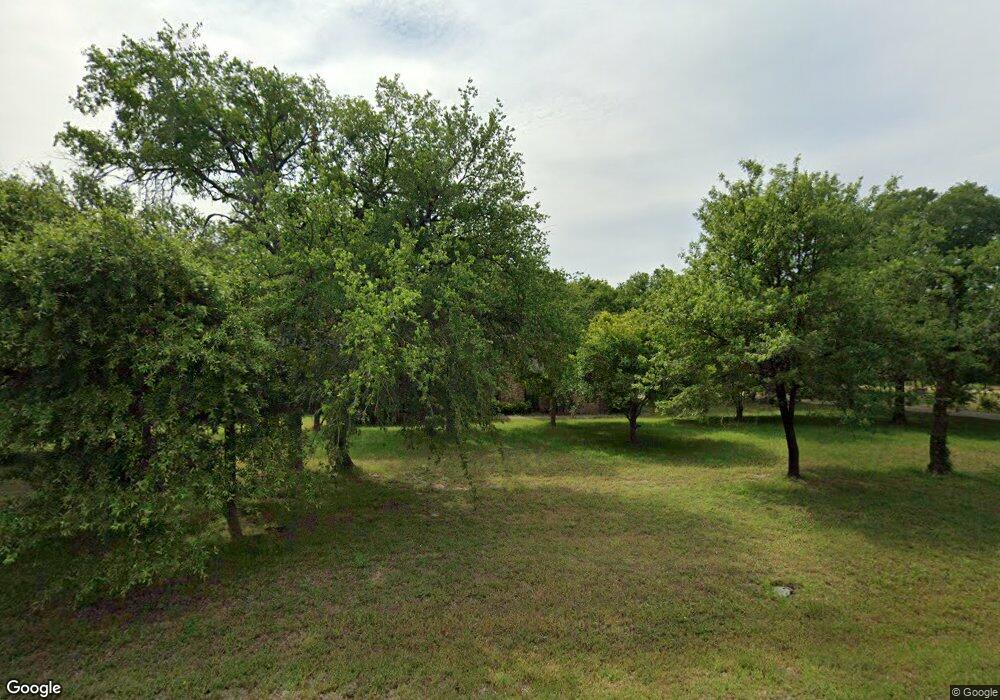 1556 Red Oak Cir, Azle, TX 76020 - photo 1