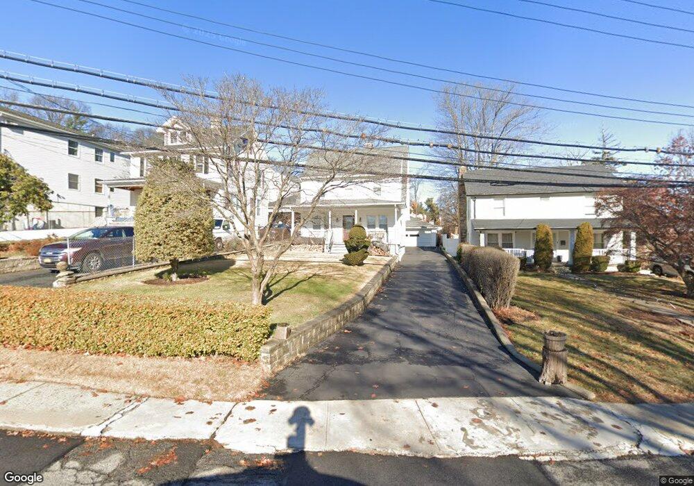 415 Odell Ave, Yonkers, NY 10703 - photo 1