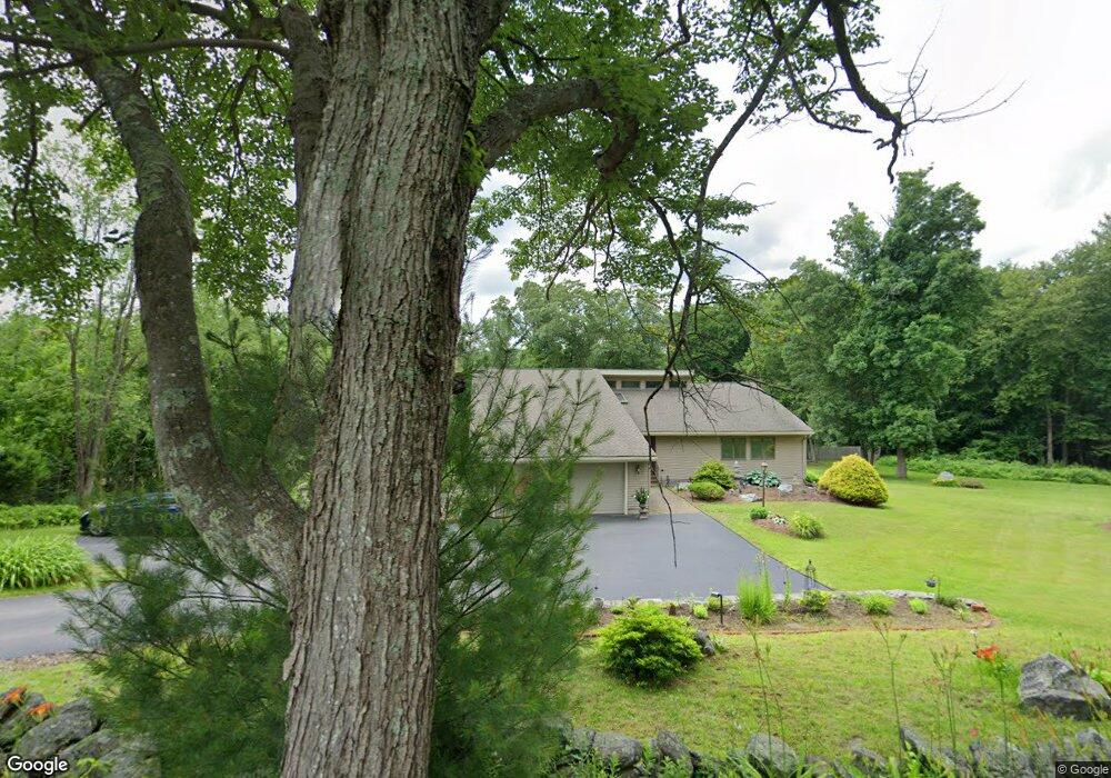 33 Burbank Rd, Sutton, MA 01590 - photo 1