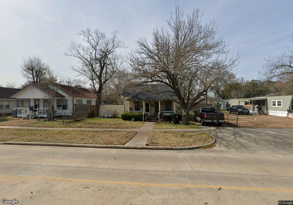 1308 4th St, Rosenberg, TX 77471 - photo 1