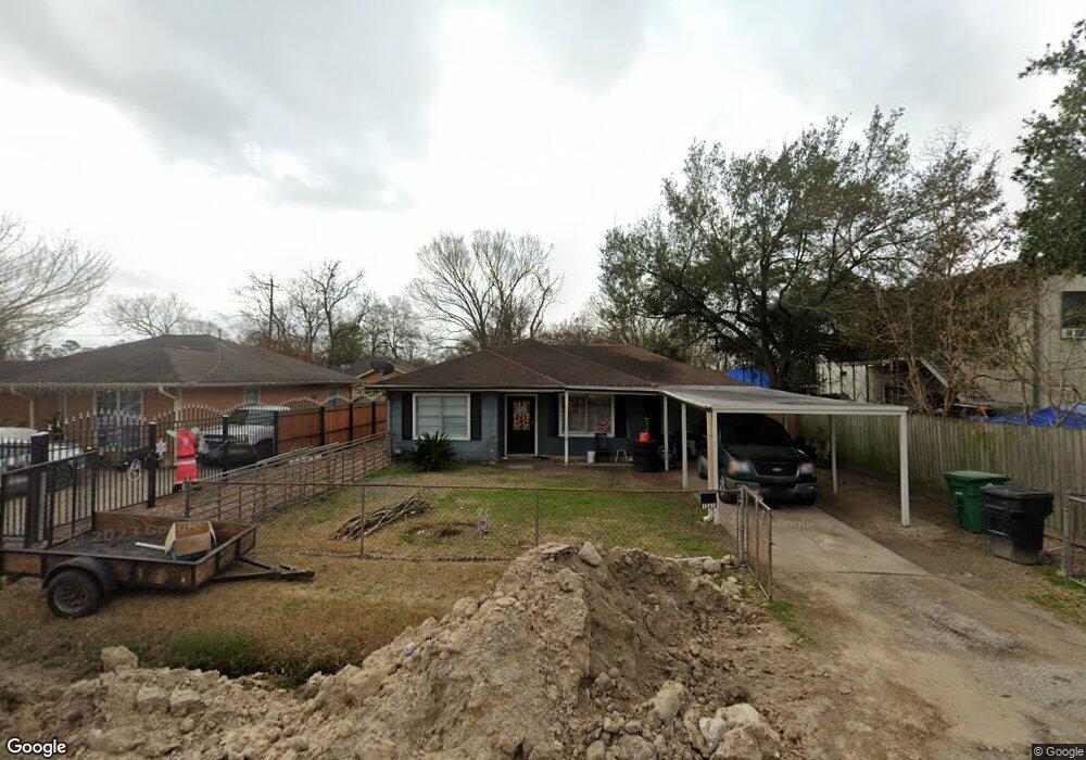13410 Louisville St, Houston, TX 77015 - photo 1
