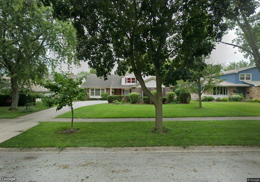 3513 Lawson Rd, Glenview, IL 60026 - photo 1