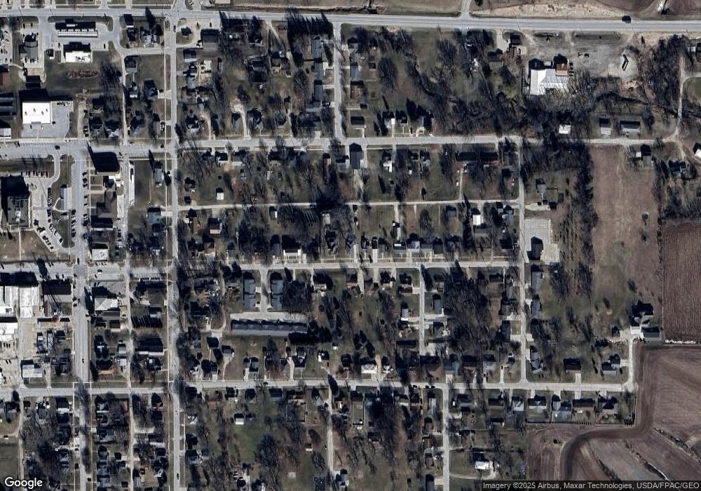 327 E Elm St, West Union, IA 52175 - photo 1