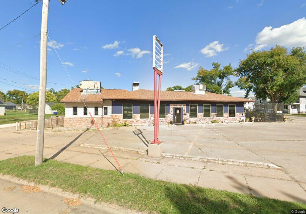 232 16th Ave SW, Cedar Rapids, IA 52404 - photo 1