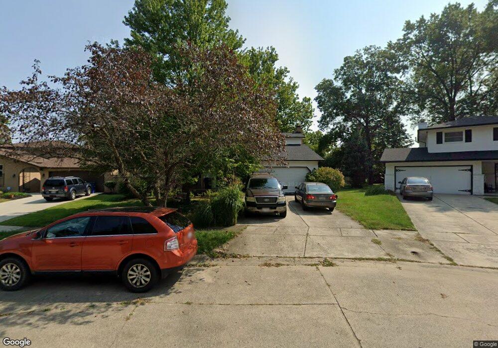 2131 Honeytree Ct, Columbus, OH 43229 - photo 1