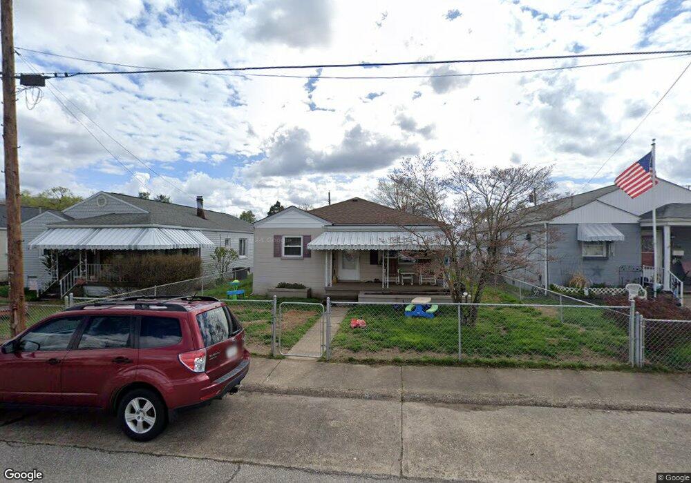 410 24th St, Dunbar, WV 25064 - photo 1