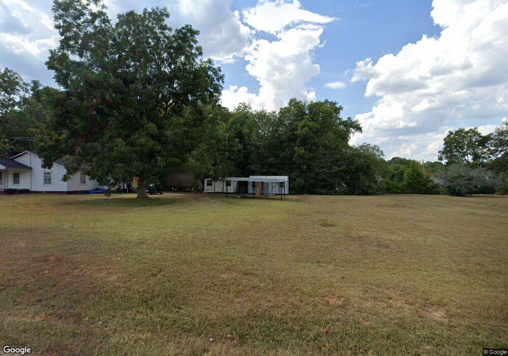 812 Zebulon St, Barnesville, GA 30204 - photo 1