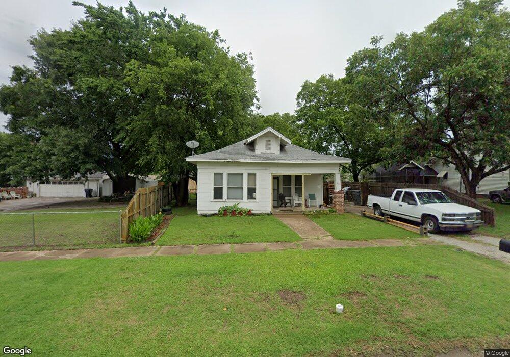 611 2nd Ave NW, Ardmore, OK 73401 - photo 1