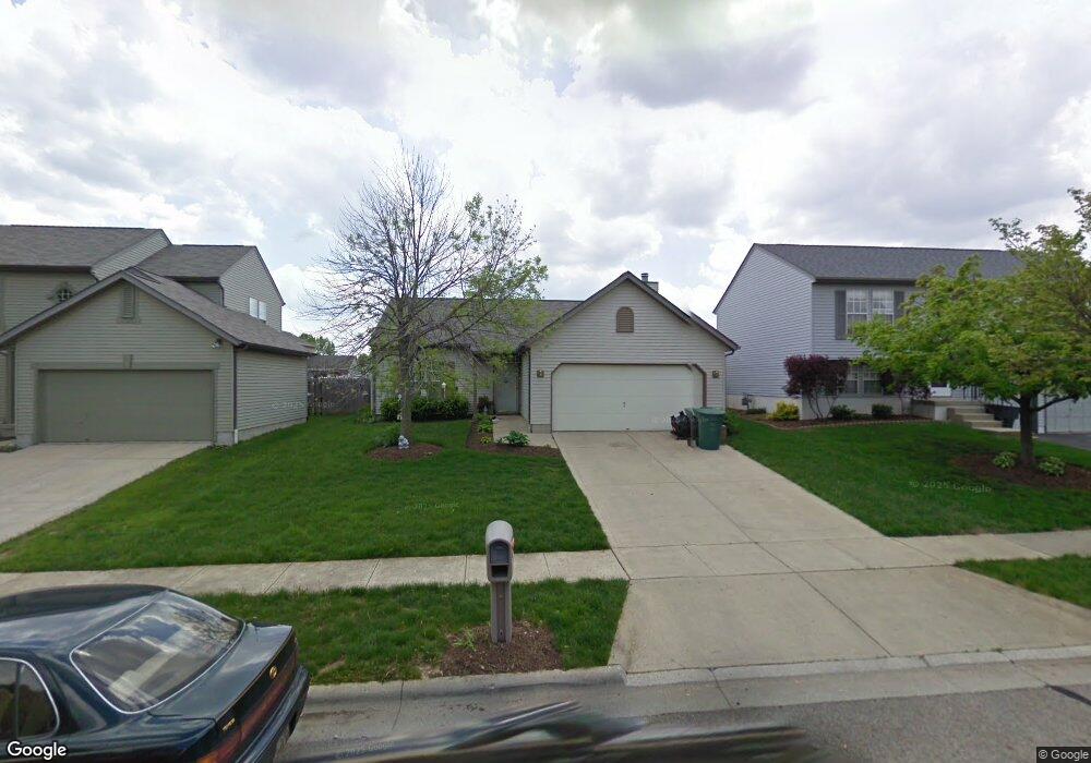 5353 Cherry Bud Ct, Columbus, OH 43228 - photo 1