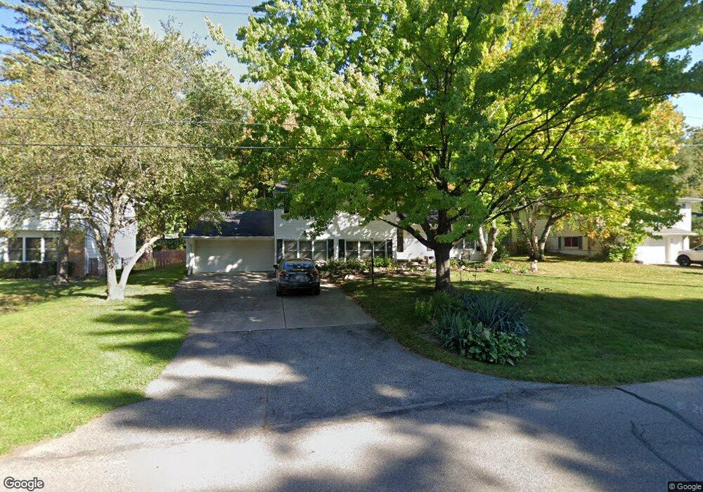 940 E Thomas L Pkwy, Lansing, MI 48917 - photo 1