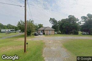 41 E Horry St, Reynolds, GA 31076