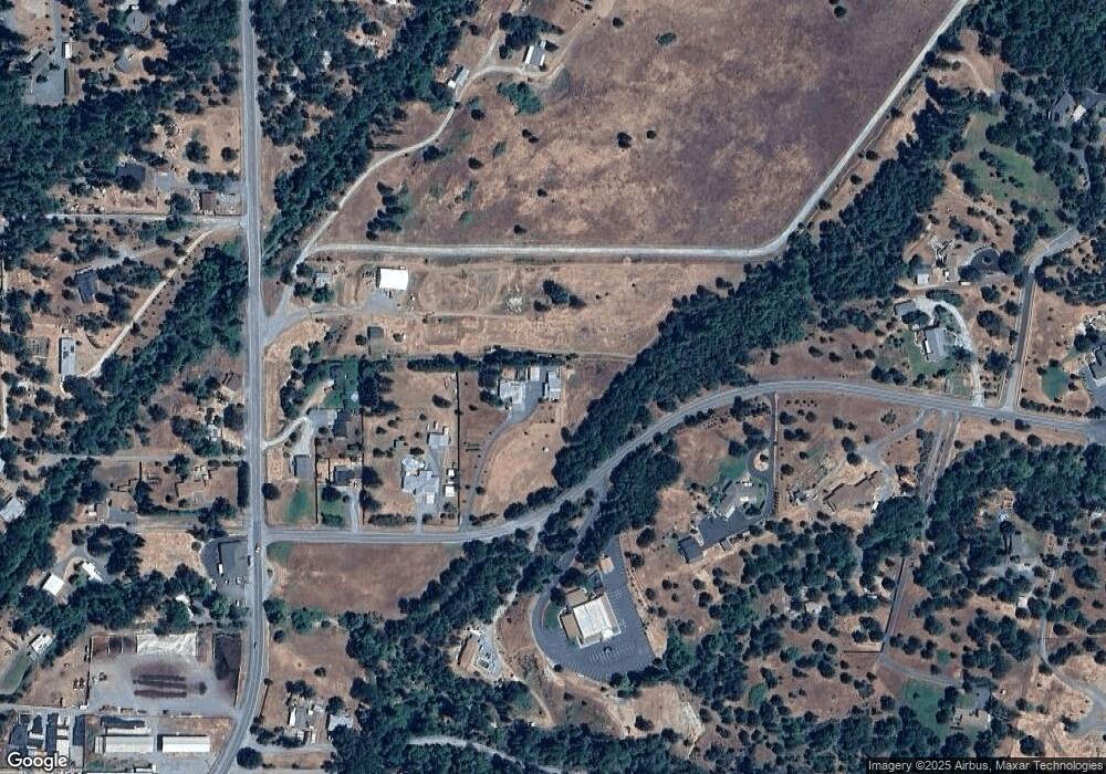 210 Potts Way, Grants Pass, OR 97526 - photo 1