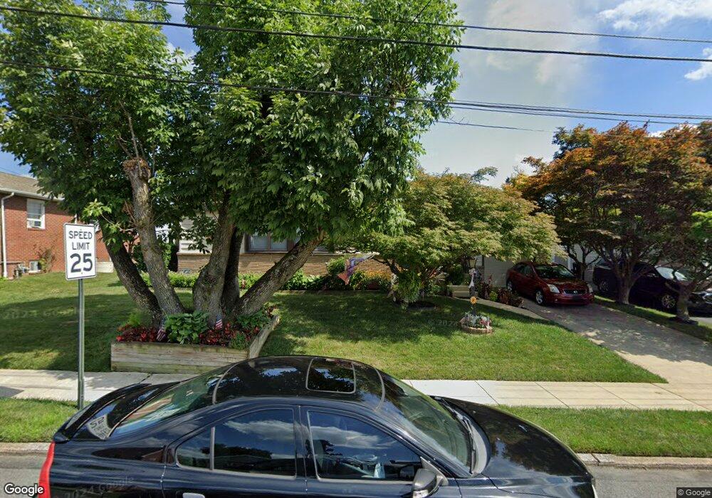 1224 Vauclain Ave, Woodlyn, PA 19094 - photo 1