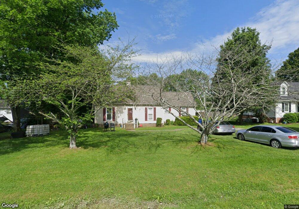 204 Keenan Ln, Shelbyville, TN 37160 - photo 1