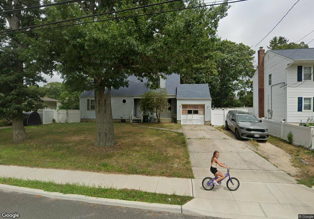 1193 Waverly Ave, Holtsville, NY 11742 - photo 1