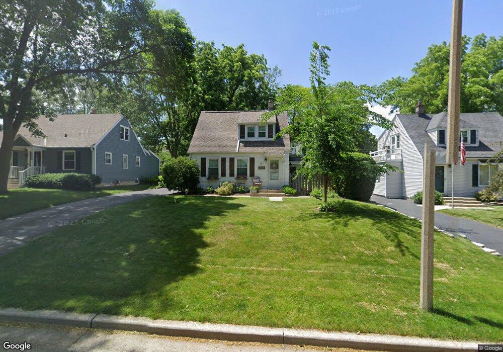 2011 N 118th St, Milwaukee, WI 53226 - photo 1