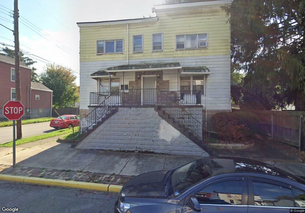 144 Virginia St unit a, Wheeling, WV 26003 - photo 1