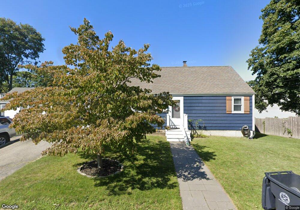 15 Park Dr, Riverside, RI 02915 - photo 1