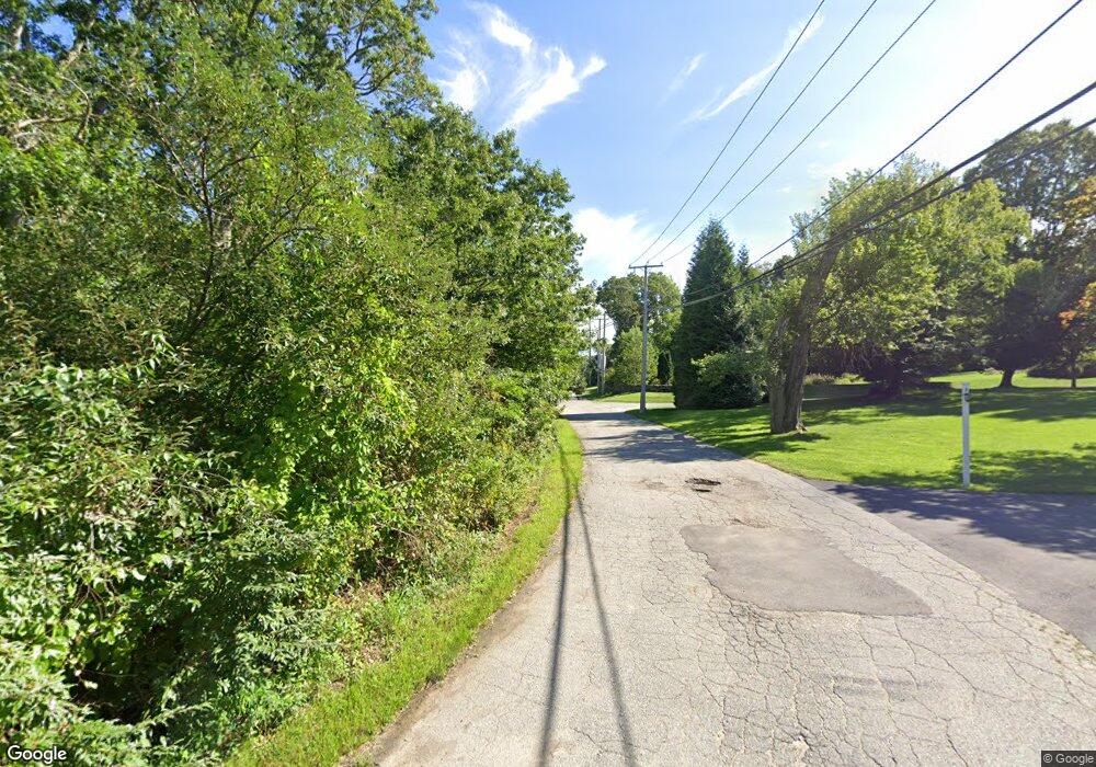 1633 Old Crandall Rd, Tiverton, RI 02878 - photo 1