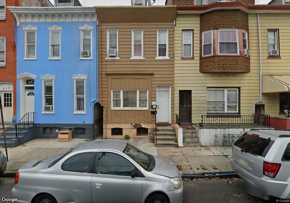 427 N 10th St, Reading, PA 19604 - photo 1