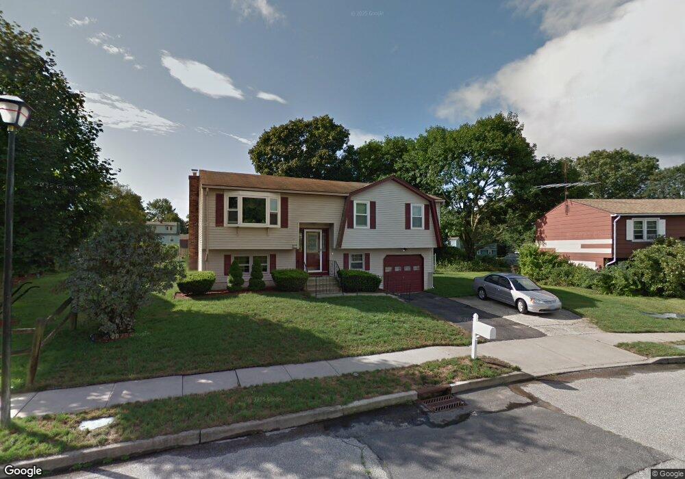 212 Oxbow Dr, Willimantic, CT 06226 - photo 1