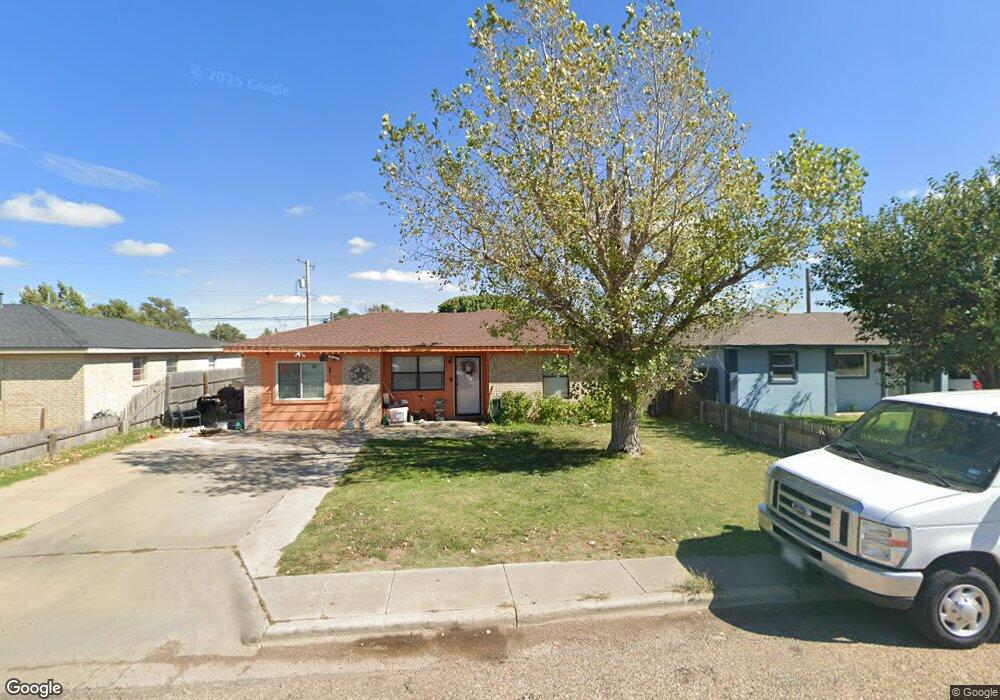 226 Michael Ave, Dumas, TX 79029 - photo 1