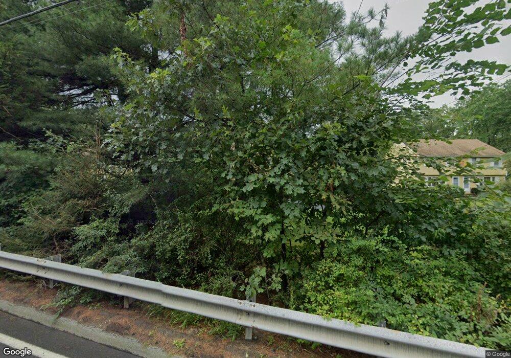 34 Bartlett St, Northborough, MA 01532 - photo 1