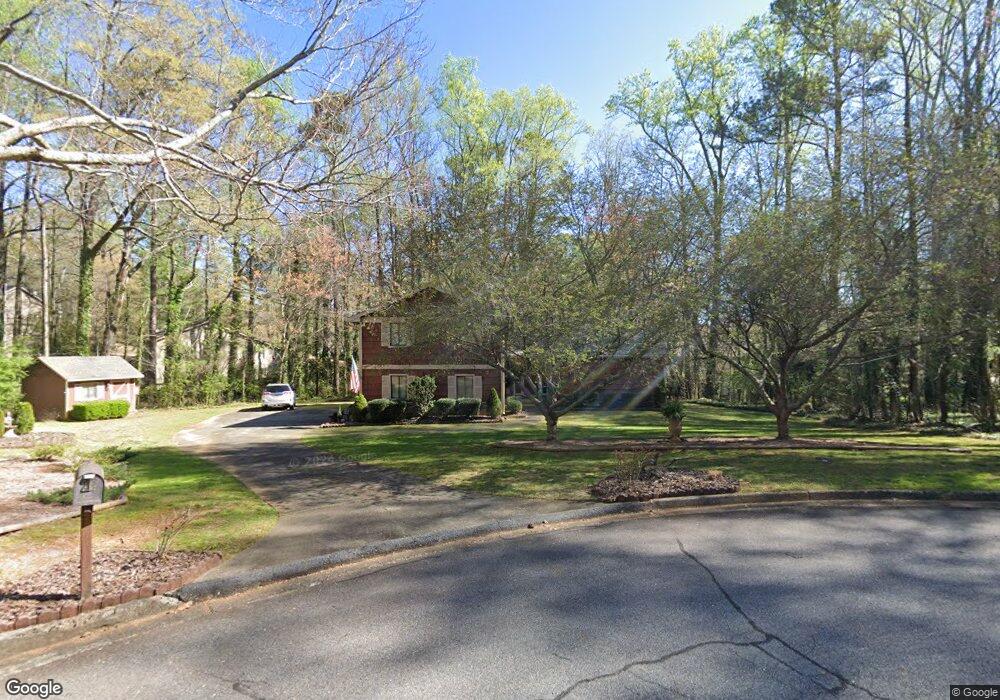 215 Crossing Creek Ct, Roswell, GA 30076 - photo 1