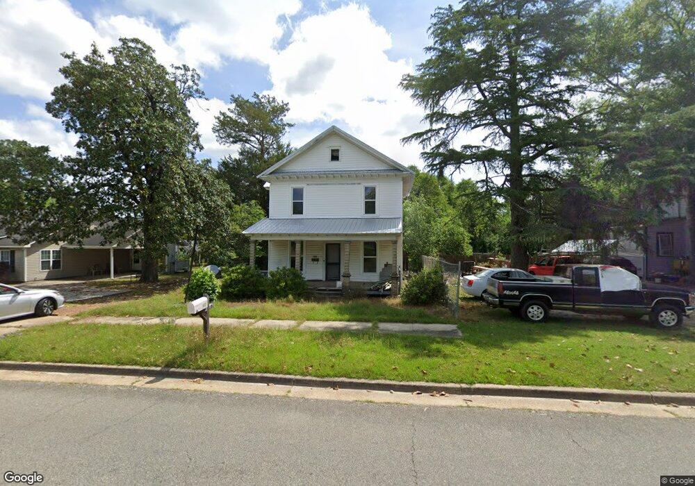 409 N Lee St, Fitzgerald, GA 31750 - photo 1