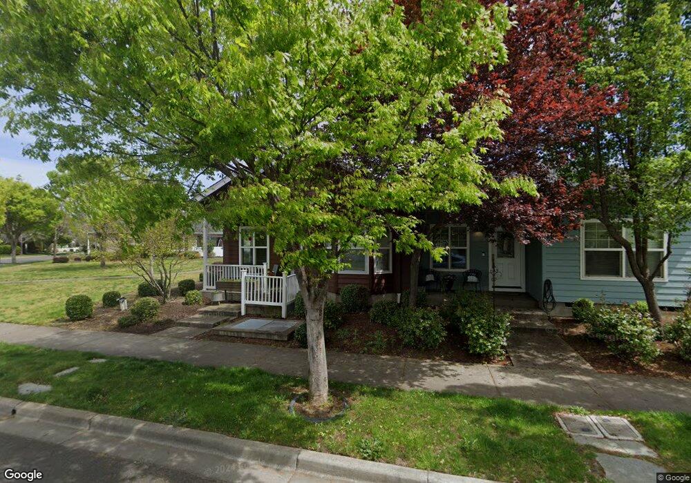 1098 Rustler Peak St, Central Point, OR 97502 - photo 1