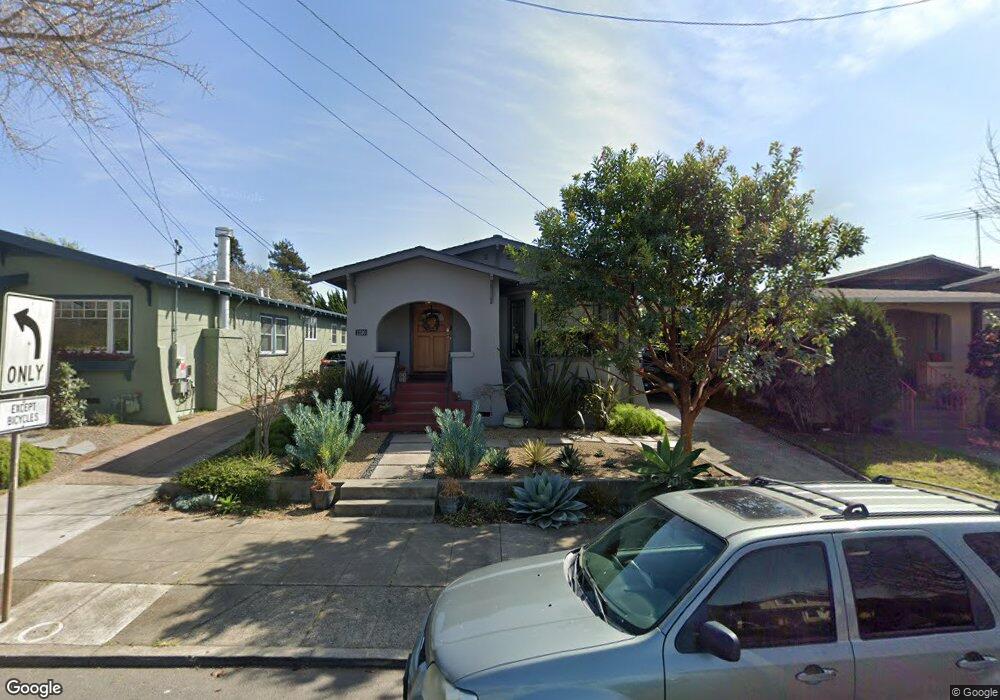 1230 Derby St, Berkeley, CA 94702 - photo 1