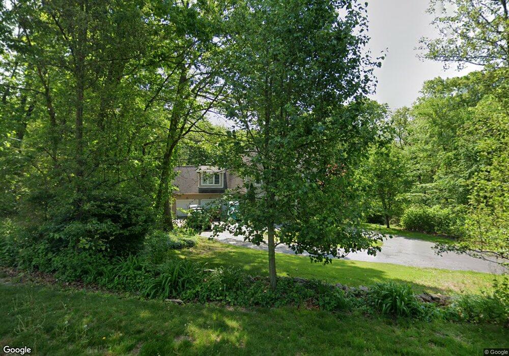 506 Shelton Rd, Trumbull, CT 06611 - photo 1