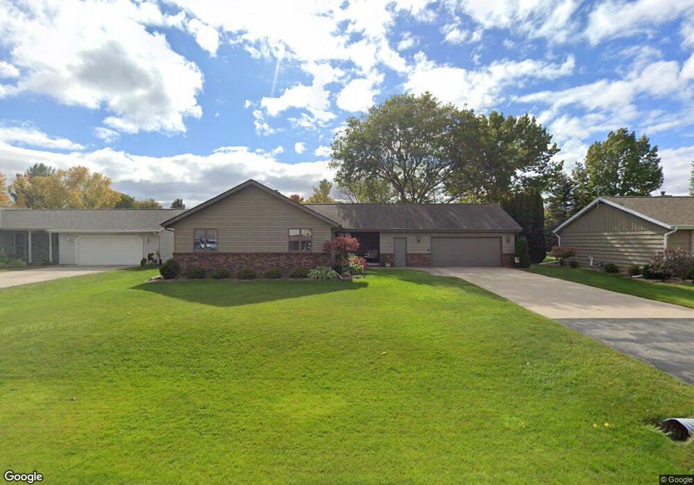 2627 W Sunnyview Cir, Appleton, WI 54914 - photo 1